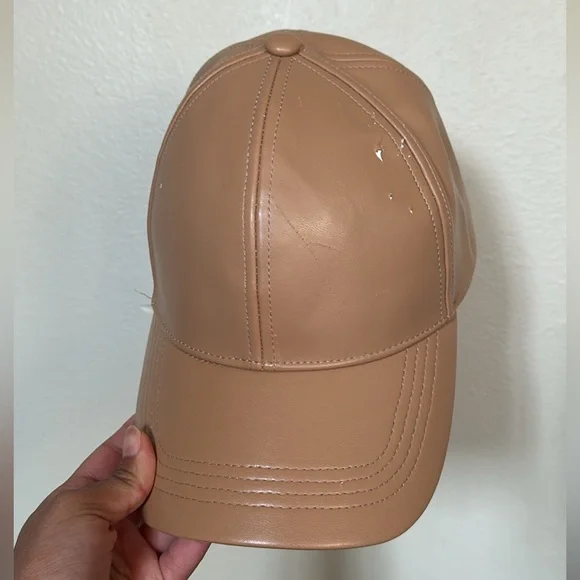 Steve Madden Camel Brown Bag and Hat - Picture 3 of 4